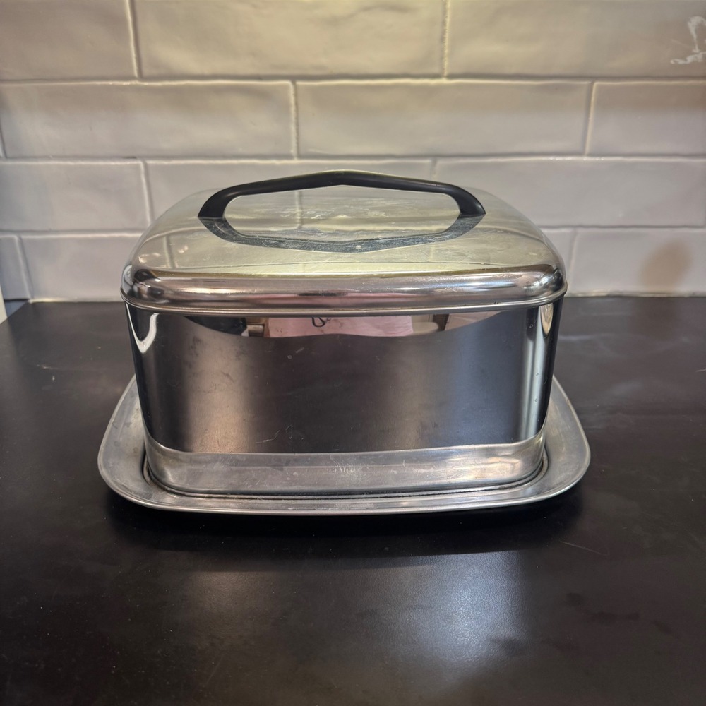 Lincoln BeautyWare Cake Bread Taker Box Silver Chrome Vintage MCM 13in Tray